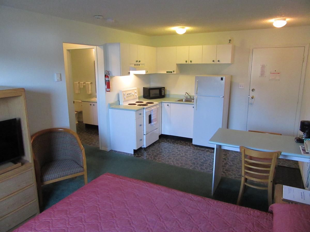 Lake Cowichan Lodge Esterno foto