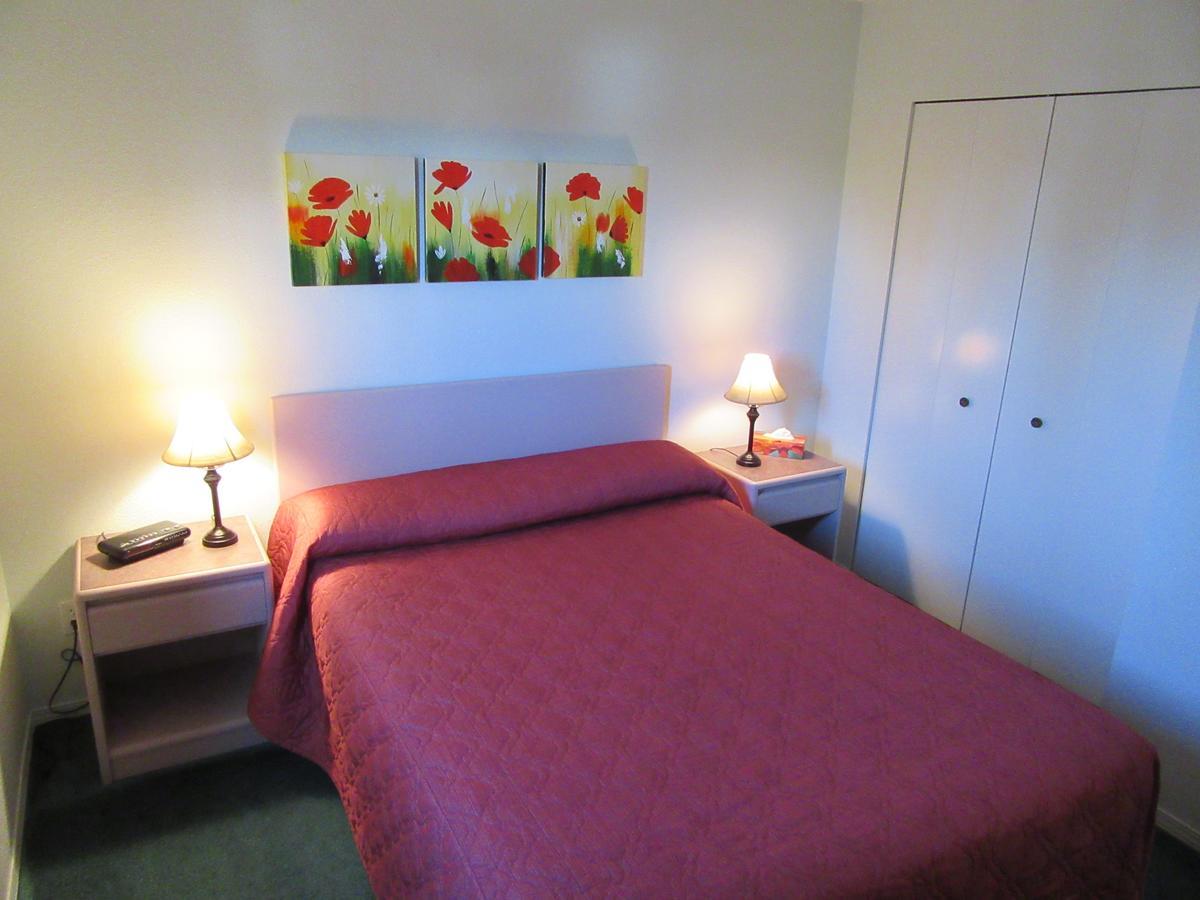 Lake Cowichan Lodge Esterno foto